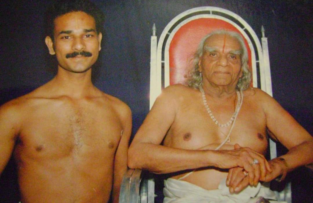 Dr.Srinatha-with-guru